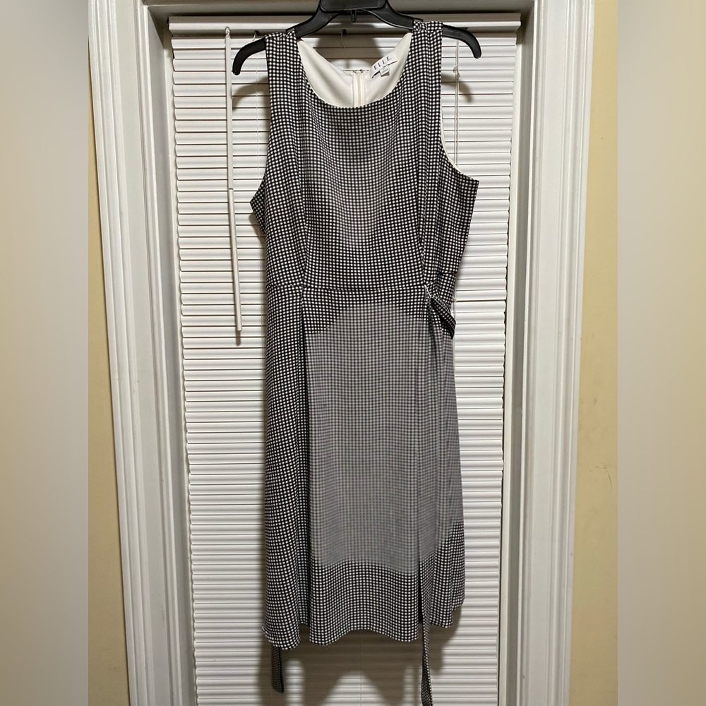 Summer Black & White, Sleeveless Casual Dress.